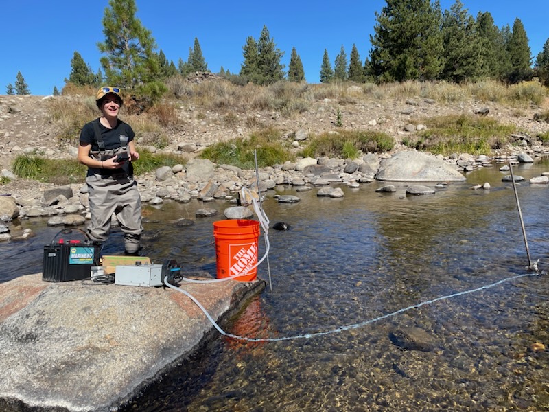 nevada_water's tweet photo. #FieldworkFriday 
Yesterday, Hannah Lukasik (@HydroHan) sampled the Truckee River for #microplastics near Lake Tahoe in support of her #NSFGRFP funded graduate research. @DRIScience #GPHS #MasterStudent #hydrology https://t.co/lLrCZimZhN