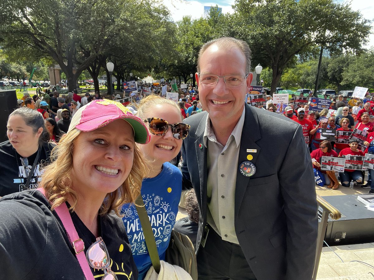 GEARING up for special session with a rally at the Capitol. Proud to be #1lisd #bootouchers #vOUCHershurt