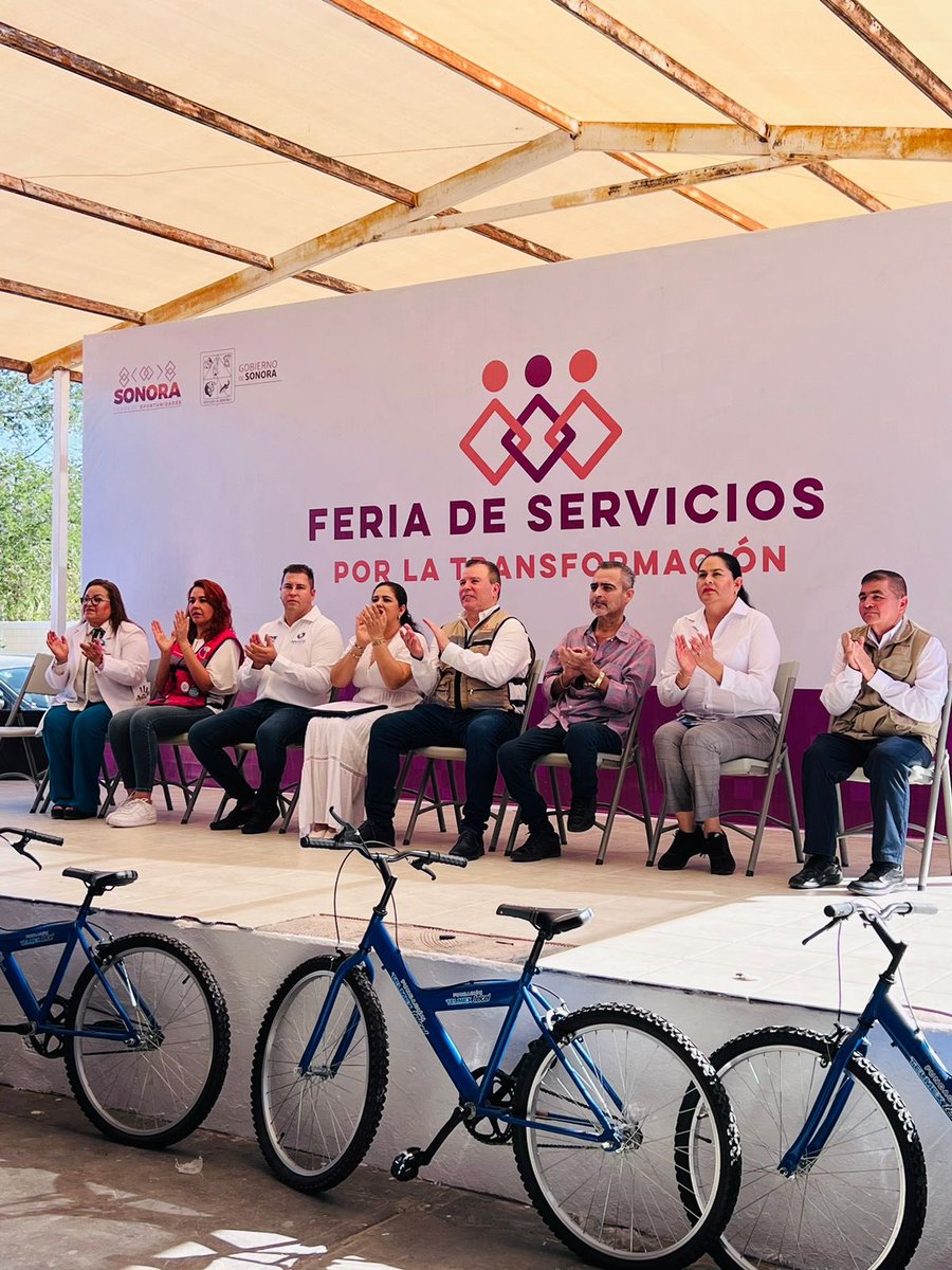 RayitoGaytan_'s tweet photo. Continuamos con la “Feria de Servicios para la Transformación” de Gobierno del Estado en Puerto Peñasco donde con mucho orgullo estuve presente. 

Seguimos atendiendo a nuestra gente, escuchandola y buscando soluciones para que continuemos transformando Sonora. https://t.co/q8llMBfkV0