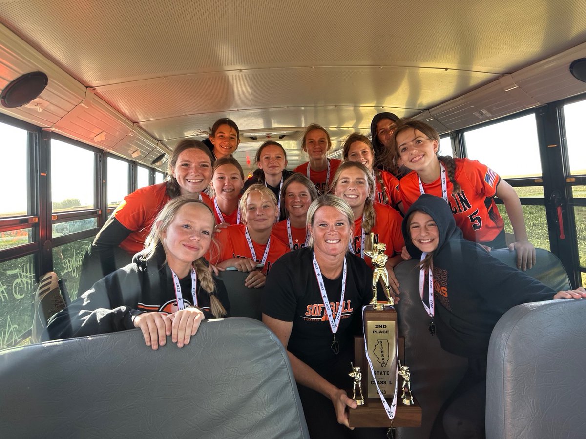 Congratulations to the Wesclin Middle School Softball team for their 2nd place finish at State!!  We are SO proud of you!!