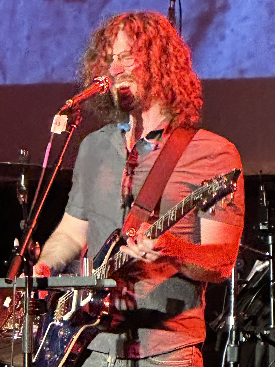 CirdecSongs's tweet image. The super-talented Randy McStine has taken the stage to put his singer/songwriter skills on display. I had the pleasure of chatting with Randy a few months ago. You’ll find it on my YouTube channel. #progstock #cirdecsongs