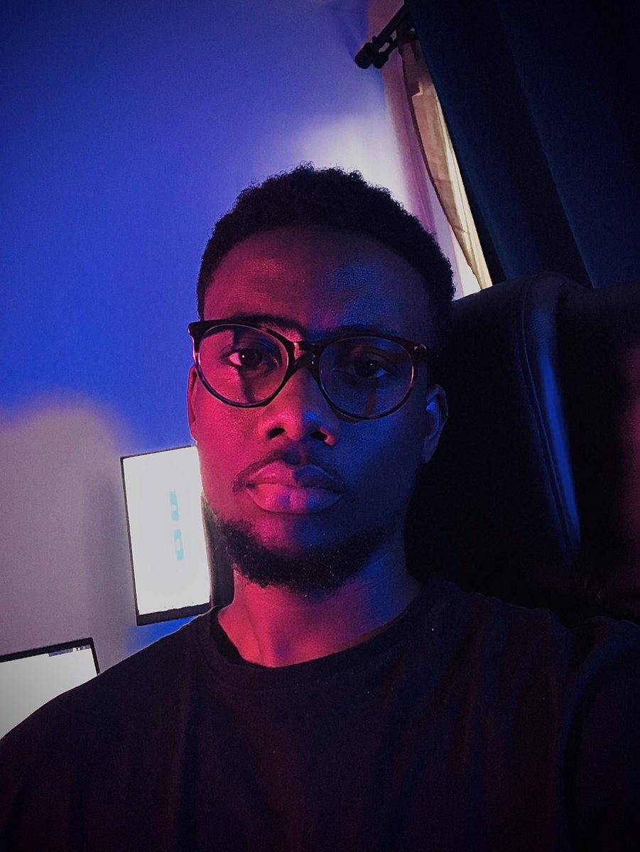 alex_maumo's tweet photo. Holà 
I’m Alex Maurel from Benin 🇧🇯 and this is my art ✨ https://t.co/lIL7I4UyDB