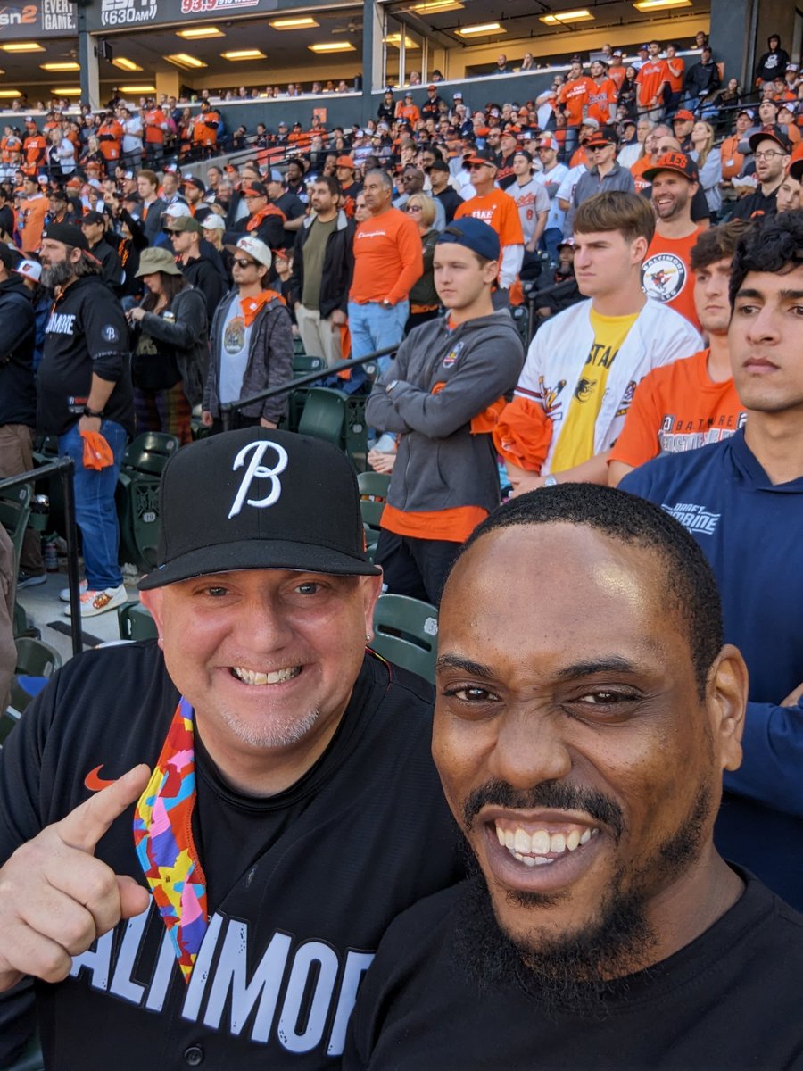 Had a BLAST at the Orioles game with Chris Hartman. Thanks again T-Mobile! GO O's!! <a href="/SellPhones4/">EB</a> <a href="/tglover187/">Terrance Glover</a> <a href="/kcampbel46/">Kevin Campbell</a> <a href="/Ron_Craig_2019/">Ron Craig</a> <a href="/JonFreier/">Jon Freier</a>