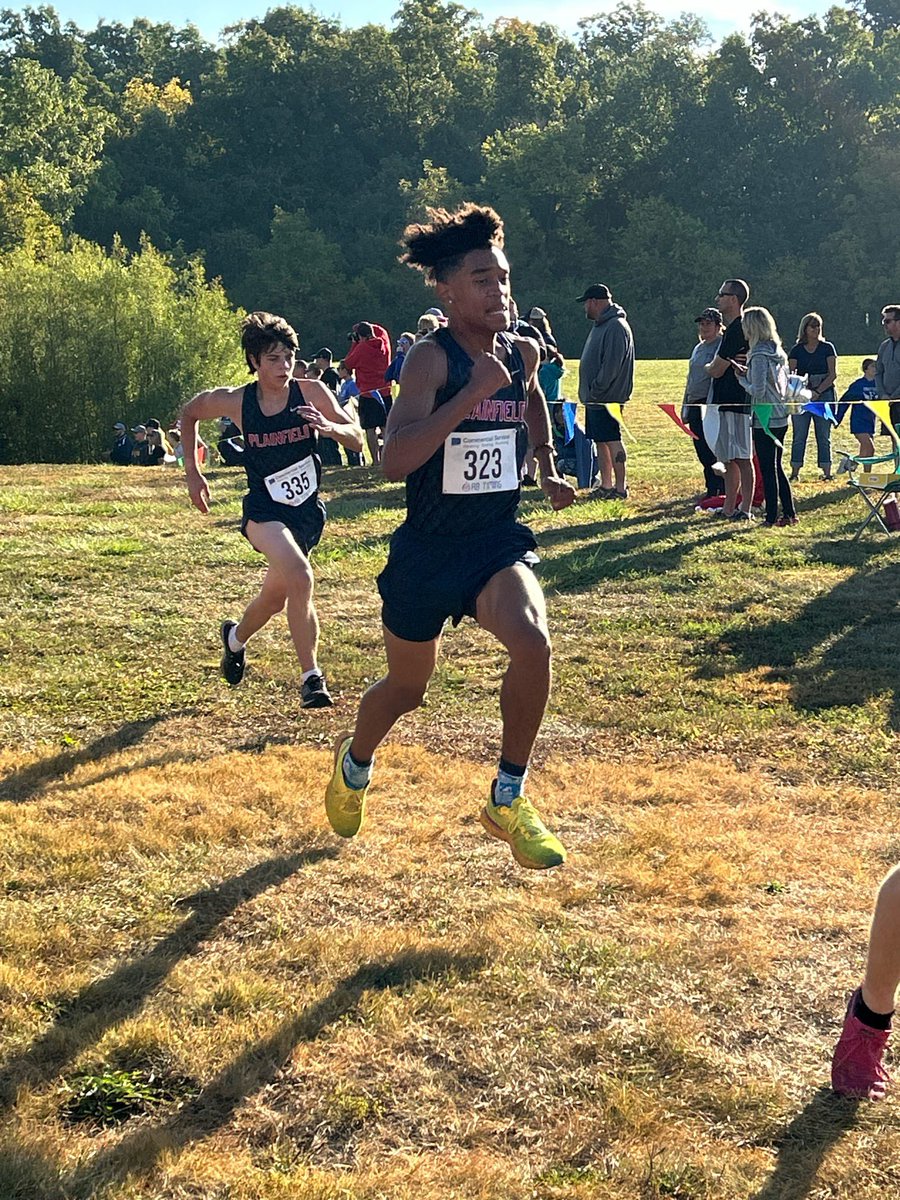 redpridexc's tweet photo. Big shoutouts due from today's JV Last Chance Meet. Boys had 9 PRs and 3 more SBs. Leading the charge were Zane Deugan breaking 18 for the first time and Cade Diallo becoming our 21st boy under 20! #RPXC https://t.co/qwsmbqgqzs