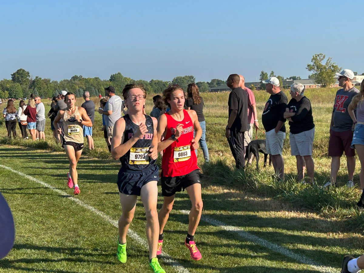 redpridexc's tweet photo. Big shoutouts due from today's JV Last Chance Meet. Boys had 9 PRs and 3 more SBs. Leading the charge were Zane Deugan breaking 18 for the first time and Cade Diallo becoming our 21st boy under 20! #RPXC https://t.co/qwsmbqgqzs