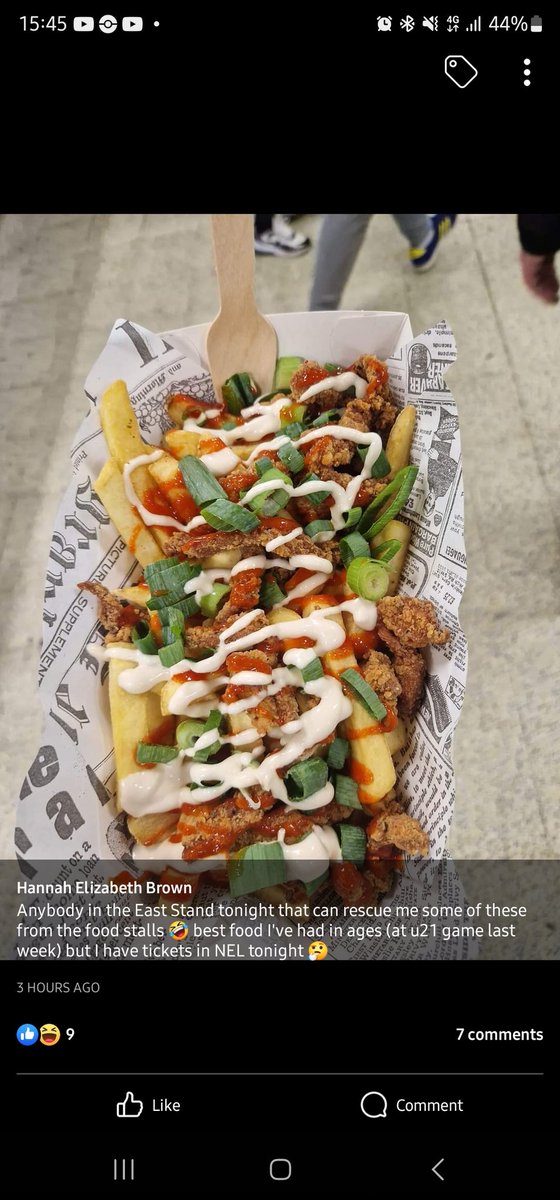 MikeyLazaro's tweet photo. @FootyScran @LUFC On the other hand. This is also in offer at Elland Road. https://t.co/fVxIOjeEh6