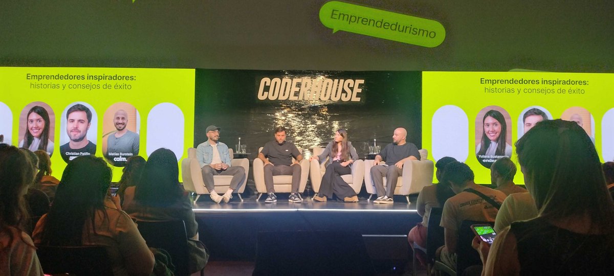 coderhouse's tweet photo. Last call para abordar el final del vuelo #CoderConf2023.✈️

Súmate ya a la escala 4: "Emprendedores inspiradores: historias y consejos de éxito" con @yubustamante de @Endeavor, @tutebur de @calm_essimple y nuestro CEO @chrisapatino.

Link al vivo: https://t.co/RAzD7v8Dnf 🙌