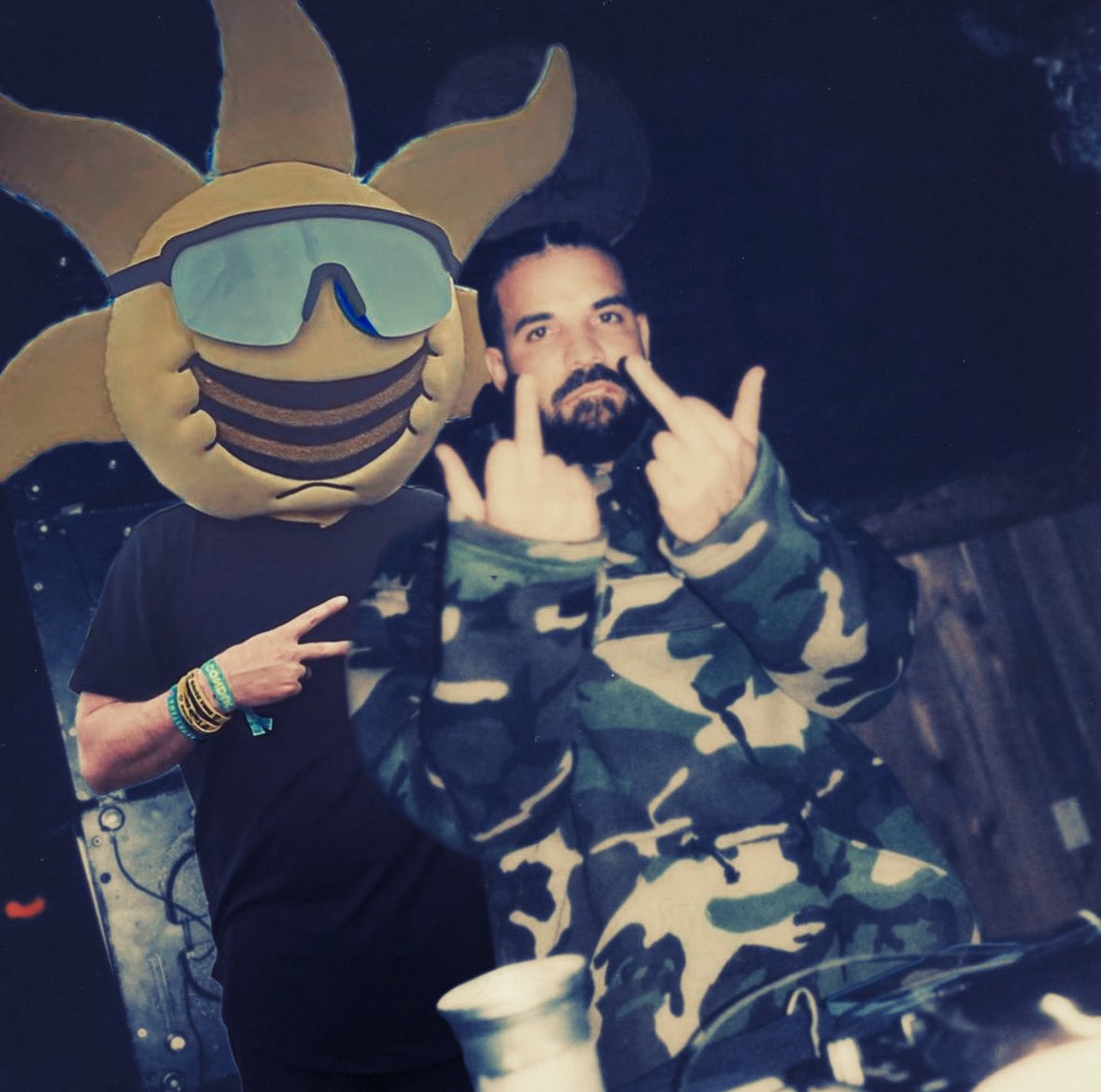 alwzsnny's tweet photo. Had a joint release party with @Drake last night. Haters will say it’s photoshopped.

Go check out my new single “Feels Like Us” with @gt_ofice and @robbierosenlive 

Link in bio 🌞
.
.
.
.
#alwzsnny #drake #fyp #feelslikeus #forallthedogs #edm #insomniac https://t.co/CgwItgYzmN