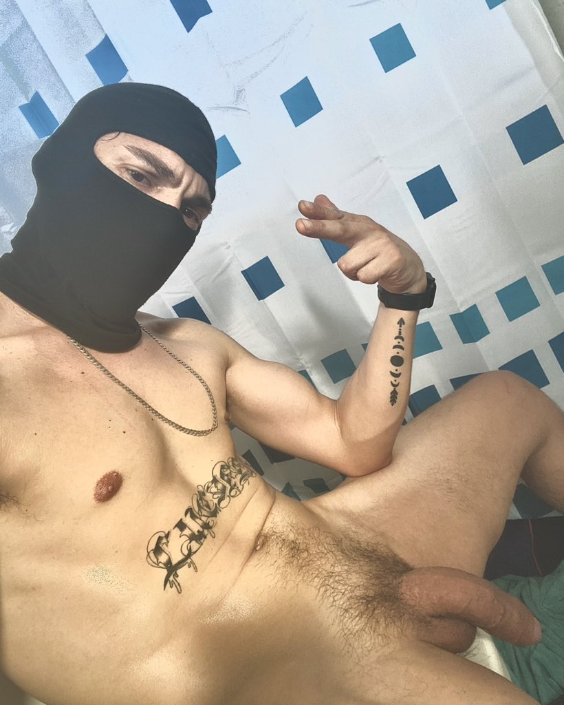 ErLuc1f's tweet photo. https://t.co/Km54hDpSc9
Fui por su duchita me fume su ✈️👽 u cague. Si hay foto 🥵👹hay video #RT #RT si tiene muchos RT subo el video 🍆💦👹🥷😶‍🌫️ 
#pajachile #masturbaciòn #cum #semen #paja💦 #cruisingchile #cummirror #mirrorcum #espejo #espejocum https://t.co/7uUBRXvXfL
