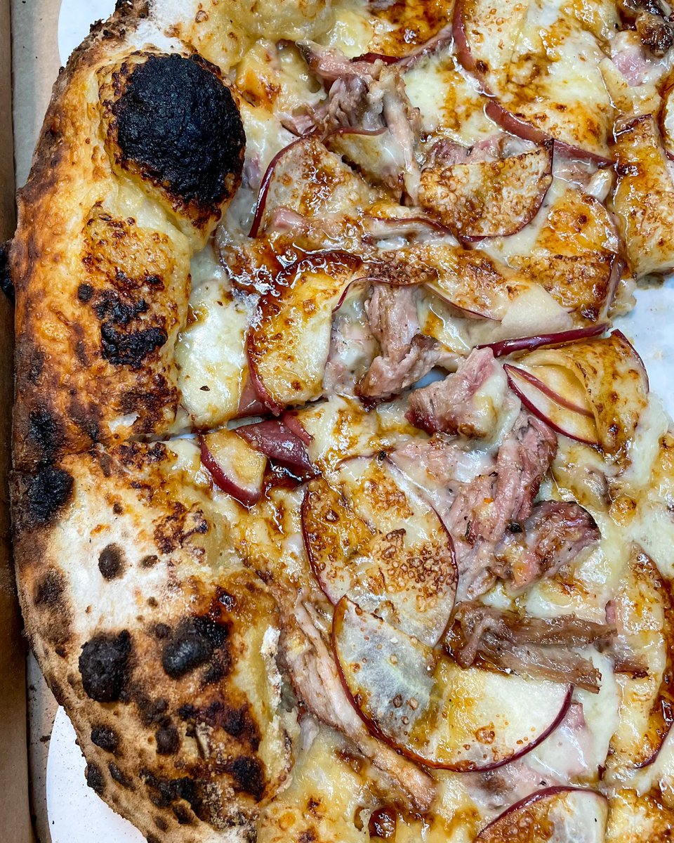 Our new pizza-of-the-month showcases the finest of Autumn 🍂 brown butter caramelized apple soubise, local cheddar, fresh apples, smoked pork, parmesan, and aged balsamico sourced from our good friends of Acetaia San Giacomo in Reggio Emilia, Italy.  $21