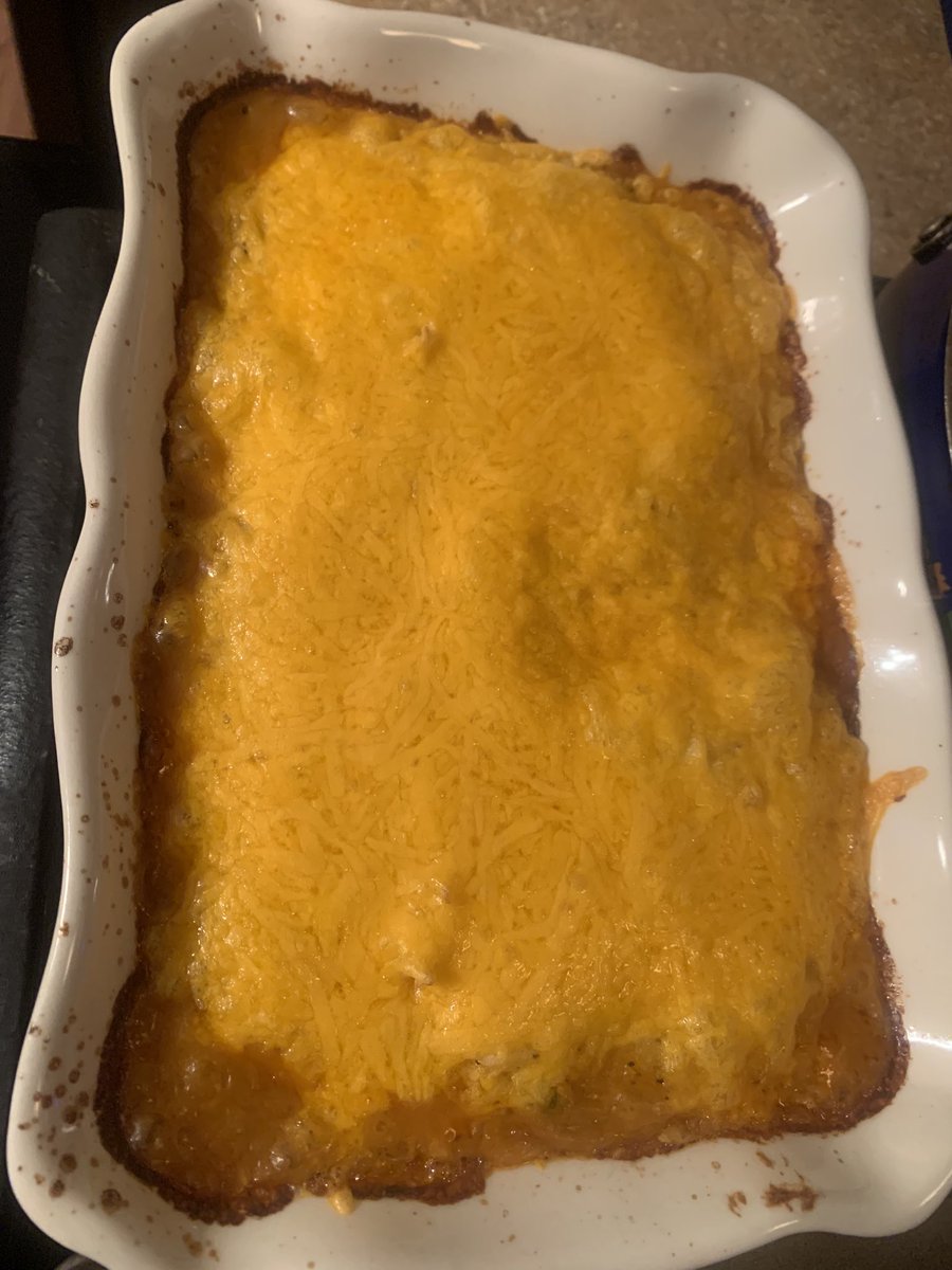 PwnStress's tweet photo. Shepherd’s pie for dinner 😋 https://t.co/x6D8x5Xqdk