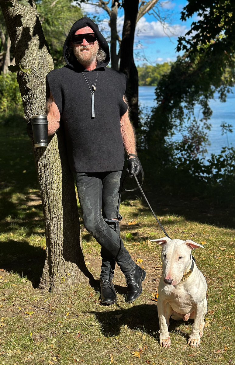 ml_hades's tweet photo. Mid 50’s, but nice in the sun. Going to Chicago tonight for @BLACKASTEROID. Always a good time. #Givenchy hooded sweater #HediSlimane for #SaintLaurent stain effect torn jeans and combat boots #RickOwensxPartsof4 necklace #ElsaPeretti bottle jug #RickOwens “Documenta” sunglasses https://t.co/SVyoLZd3Yl