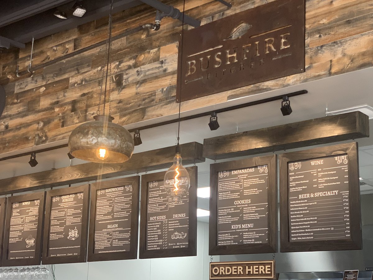 franksgarcia4's tweet photo. Let’s give this place a try.. has some good reviews.. AND if the food is as good as this lemonade.. this is gonna be real good #BushfireKitchen https://t.co/oDiuKH7qmQ