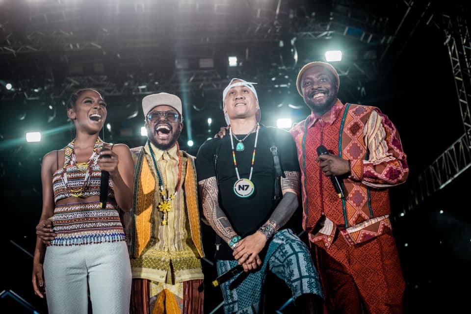 Black Eyed Peas tweet media