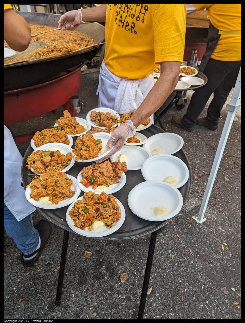 Today was a beautiful day for a great Taste of Bethesda. blog.pagebypagebooks.com/2023/10/taste-…