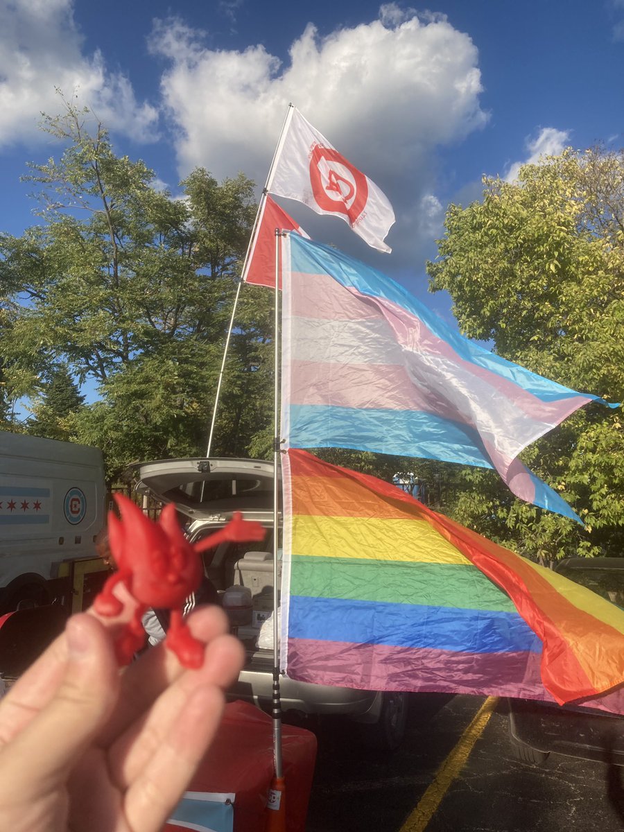 Jiggly_333's tweet image. @LilFire97 says “Trans Rights”.
Come get yours. #cf97