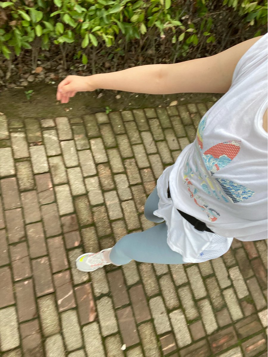 Raya2500's tweet photo. I heard that the best way to test stress is to exercise, sweat, eat all the food you want and do whatever you want ✨ https://t.co/q5UzRqMIHk