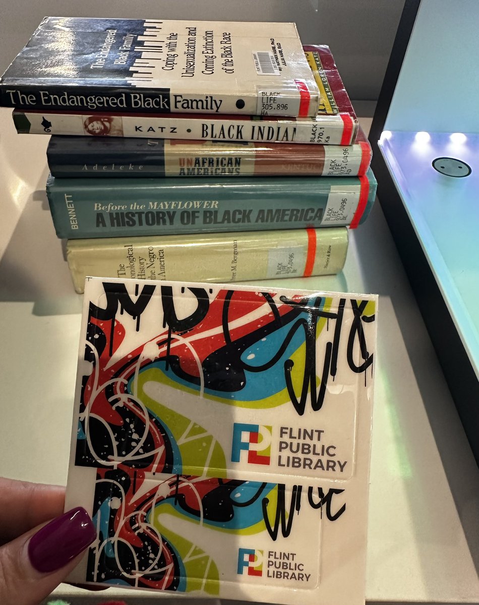 luv_ambitions's tweet photo. Secure the Scholarship!! @LastMFLeft and @CRdaDizz ! #STT โค๏ธ๐๐ค๐บ๐ธ#LineageBasedReparations #NewLibraryCard๐ https://t.co/1zkHuBDGcS