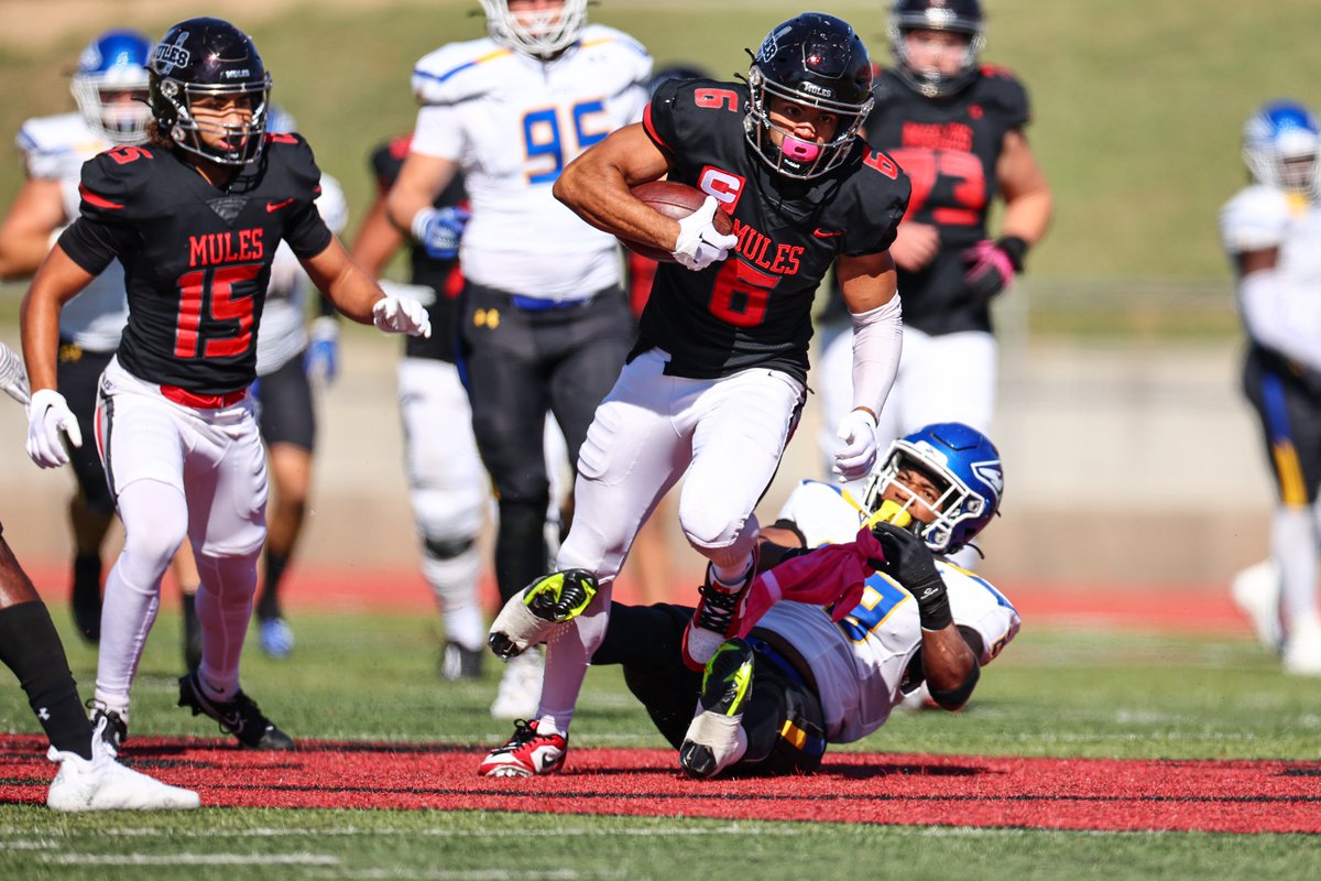 Football Recap: Nebraska Kearney

Arkell Smith set a new program record for career receiving TDs &amp; Zach Zebrowksi threw for 434 yards with 5 TDs as No. 18 <a href="/UCMFootballTeam/">Mules Football</a> stampeded past Nebraska Kearney Saturday, 38-14!

📝 | bit.ly/46kXtGK

#teamUCM x #EPIC