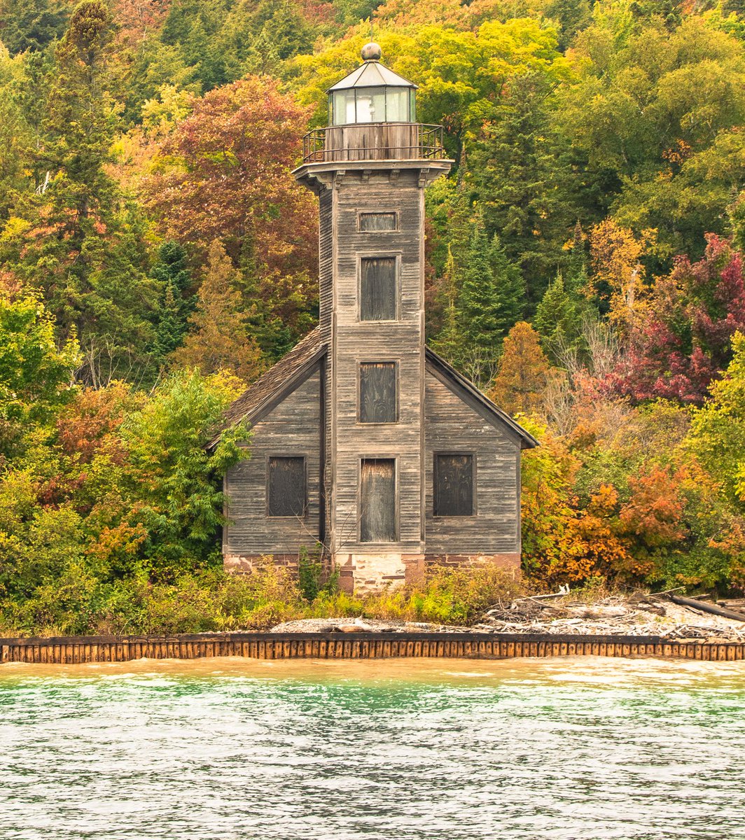 Munising
🛥️Travel with a little furo