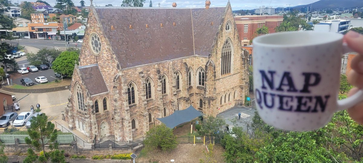 Good Morning Darlings ❤️

Omg it's a bit fresh out there 🥶 🧊 

Well, it's not that cold, lol.

But oh my, what a delicious sleep in was had in my own bed 🩷

Have a great Sunday,

Kandice 💋