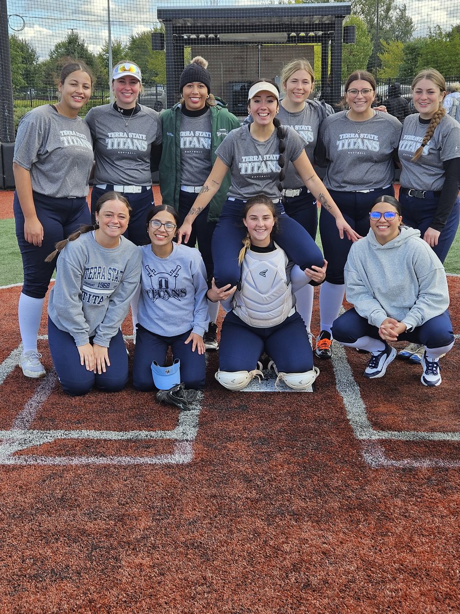 Celebrating a great day on the ballfield! Split the double header with Marian Ansilla College. So proud of these ladies getting better every week! HISTORY MADE
#TSCCAthletics #TSCC  #FaithFamilyTeam