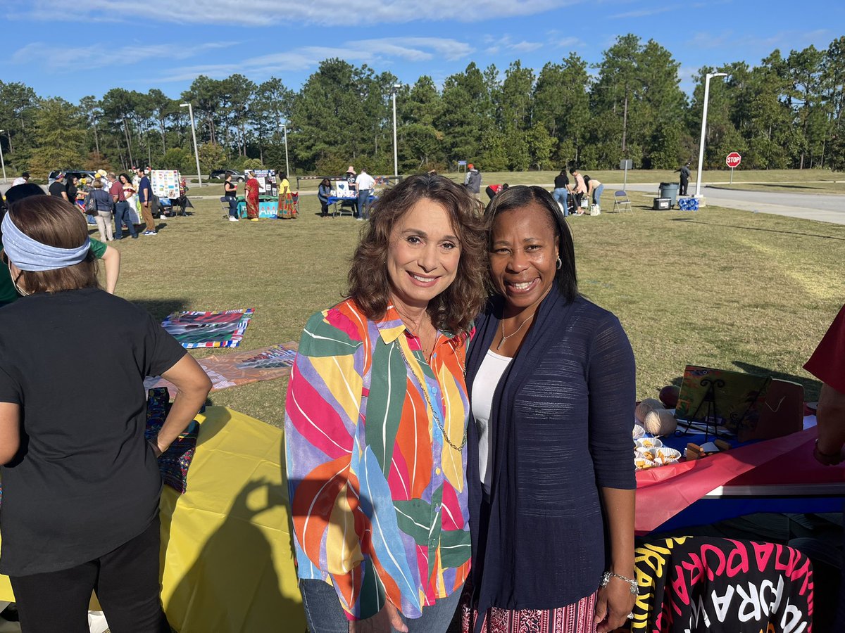 Sabina Mosso-Taylor tweet media