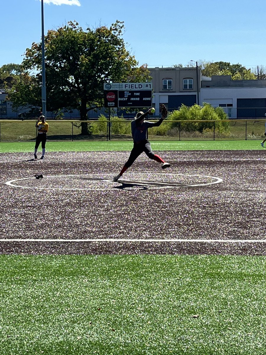 Aleyia_S's tweet photo. I had an amazing day @GoMocsSB !! I learned a lot and can’t wait to be back!!
@CoachFrankReed , @coachK73 , @cheytwn77 https://t.co/zulG7x4v8v