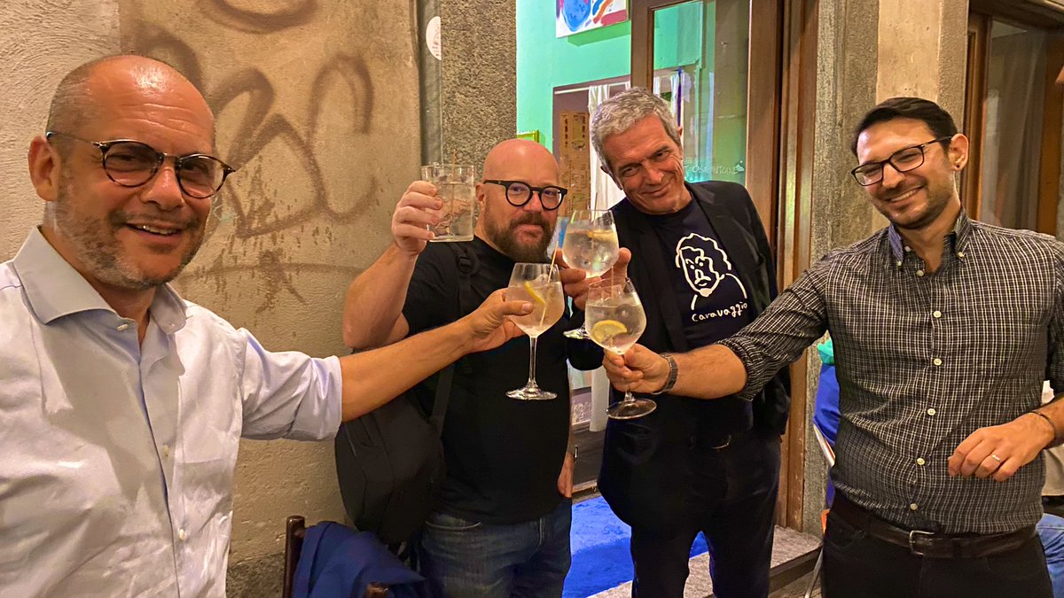 Si lavora e si fatica.
Qui il #diGINtale che non molla e resta sempre e comunque #popolare