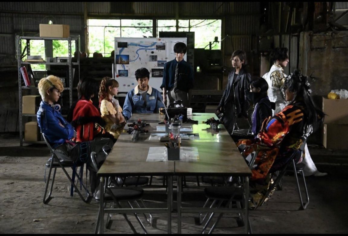 RyuRyuDragonKai's tweet photo. KYORYUGER RETURNS TONIGHT #KingOhger are you excited? https://t.co/6tpjAdSW4e