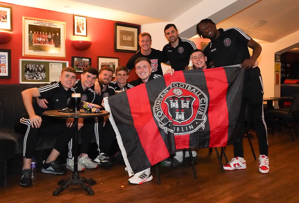 ConorLufc's tweet photo. Bohemian FC players celebrate on their return to Dalymount Park after their victory over Galway United FC in the FAI Cup Semi Final
7th Oct 2023
© Ryan Images
#SonyAlpha9 #BeAlpha #Bohemianfc
#FAI #Soccer #Football
#rawa28 #WeAreBohs #DublinOriginals
@bfcdublin https://t.co/BkwrX2IJJ4