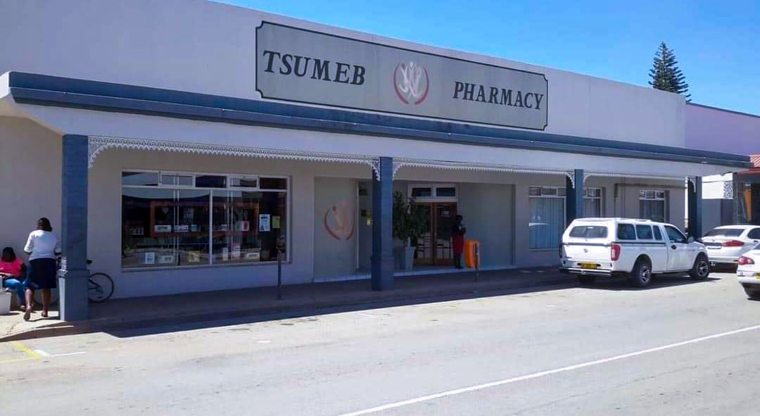 angowindhoekto1's tweet photo. Tsumeb is the “gateway to the north” of Namibia. It is the closest town to the Etosha National Park.

#tsumeb #namibia #oshikoto #town #north #tourism #traveltheworld #trip #beautiful #photo #vsco #lightroom #information #history #industry #wonderful_places #city https://t.co/7r6PtPP3s5