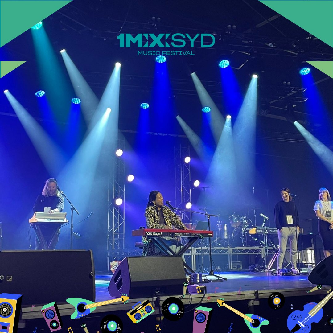KapamilyaTFC's tweet photo. SOUNDCHECK 🔊

@damiandmusic is in her element! 🎹 ✨ Catch her LIVE today at #1MXSydney Music Festival!

Tickets are available at the venue! Ticket Booth opens at 10am and Gates open at 12nn.

#1MXSydney #1MXSYD #1MXMusicFestival #DamiIm https://t.co/A73ySuLcbv