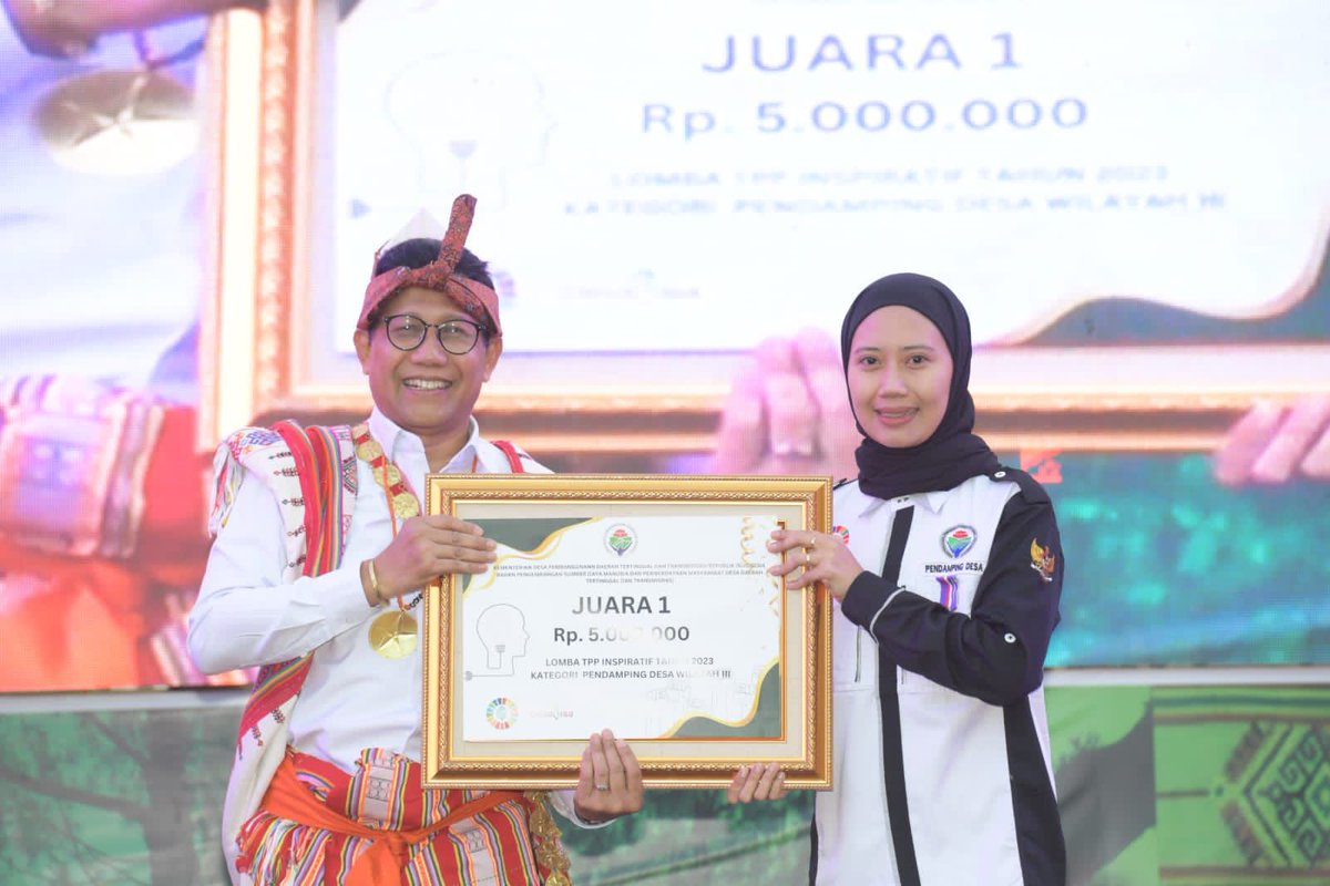 BimaSak64036030's tweet photo. Pendamping desa keren
@halimiskandarnu
@taufikmadjid71
@yusradaridesa 
@Kemendespdtt
@tppkemendes
@Septaria_Yus
@WillyamBrams
@Arie_Asharie

*#SeptariaYusnaeniKeren* https://t.co/VuoLdvzdp8