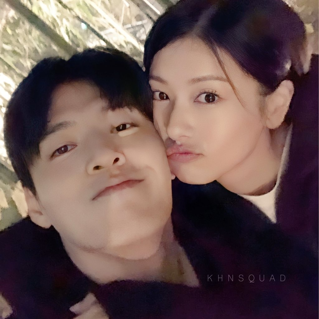KYJ_Somin's tweet photo. I was waiting for the best #HanSom pic to change my profile pic.Lo and behold this picture came and so I had it change (PP)
#영화30일 #강하늘 #정소민 #코미디 #KangHaneul #JungSomin #절찬상영중 https://t.co/iiqwOjwaaF