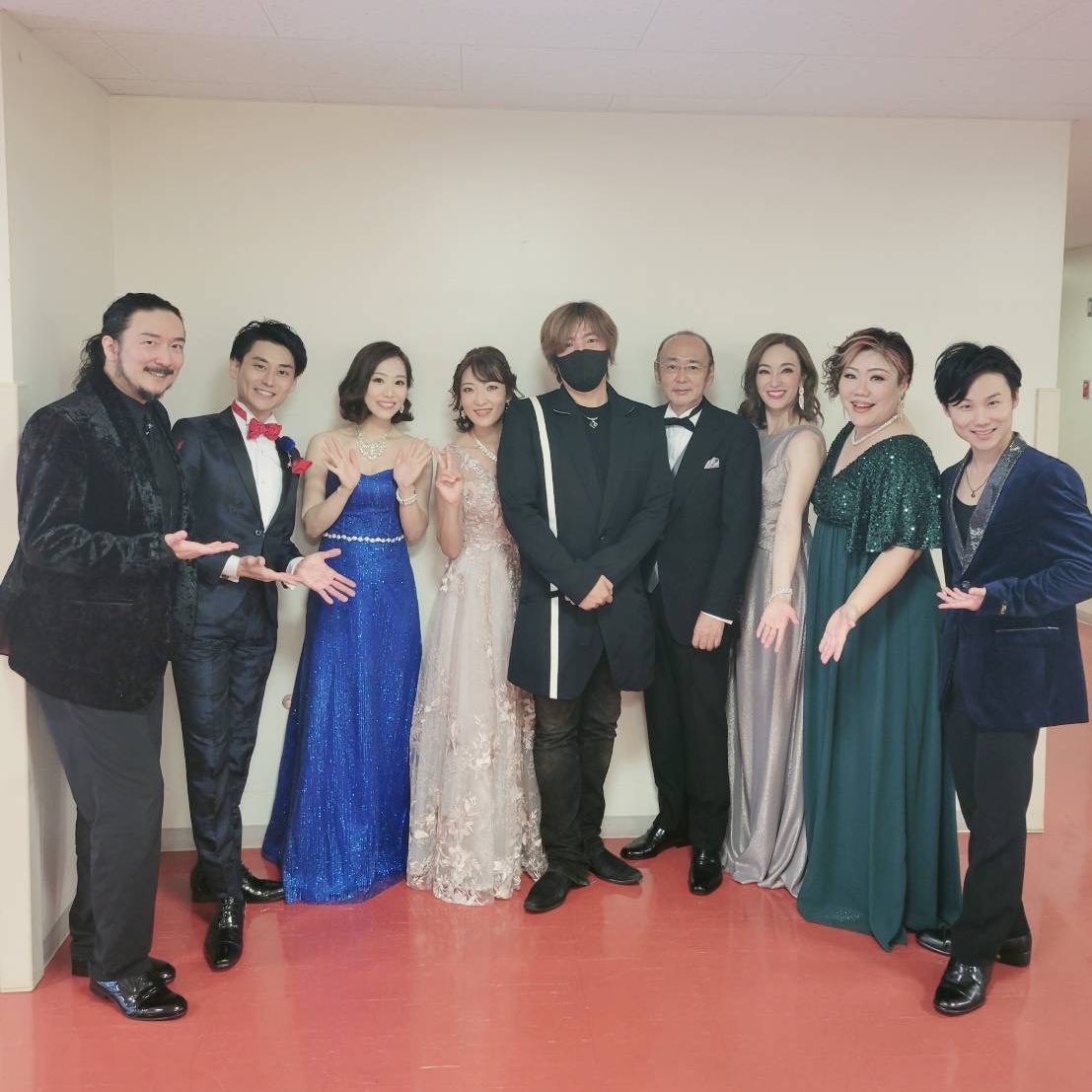 harukasamatsu's tweet photo. #ミュージカルミーツウインドオーケストラ ありがとうございました！思いがけずの機会。楽団生演奏+盛り沢山ミュージカルナンバーのパフォーマンスに、リハから感動。
私はオペラ座の怪人より二曲歌わせていただきました。
暖かく迎えて下さり皆様本当にありがとうございました！（写真解説も見てね） https://t.co/bdd0v5ekaQ