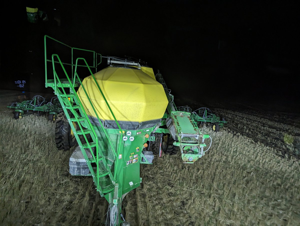 Brettzky21's tweet photo. @Smithfamilyseed @Intelligent_Ag Working awesome.  I just did my primaries works too John Deere blockage. https://t.co/cB06YdLdMw