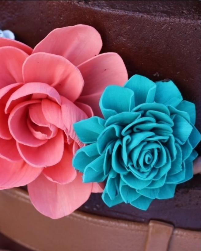 KRISTY_CLAIRE's tweet photo. Thank You So Much Julia! ❤️
.
Coral, White &amp; Turquoise,
Sola Wood Cake Flowers 
.
https://t.co/ltna3EZ4Ug 
https://t.co/viwvm0RX1J
.
#wedding #weddingparty #arch #coral #turquoise #turquoisecolor #coralcolor #peony #peonies #dahlias #foamflowers #solawoodflowers #archway #flower https://t.co/j4uHI2AHx1