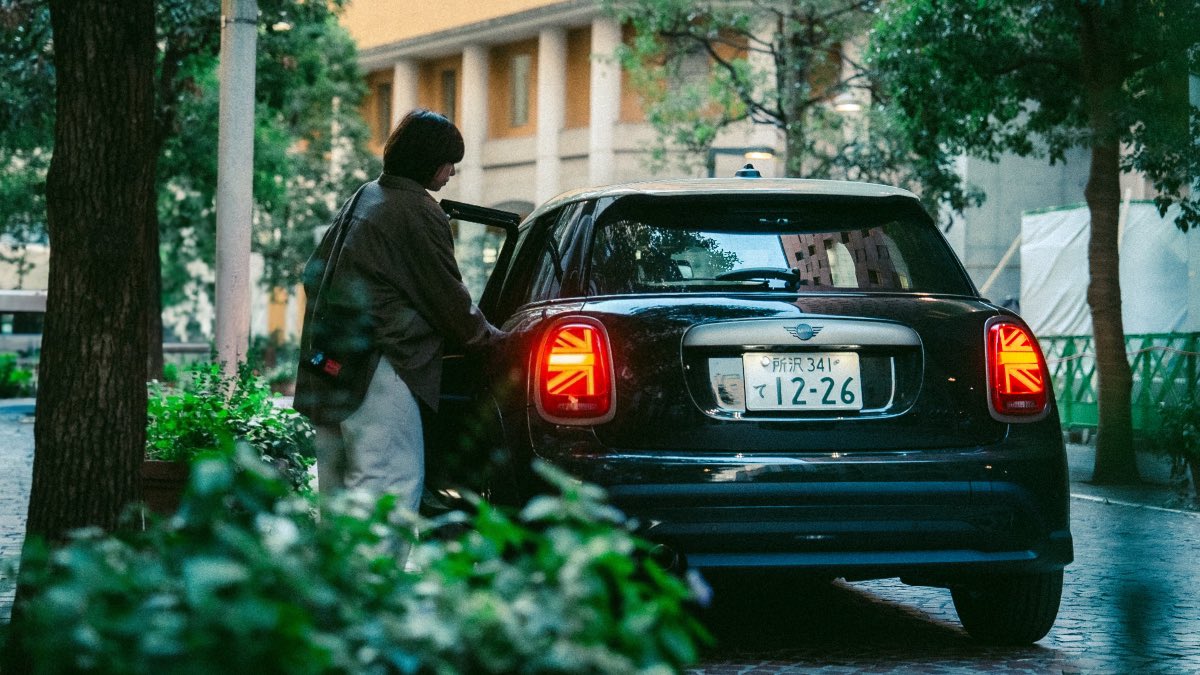 2351ytmsk's tweet photo. MINI納車しました！28年間の人生で一番デカい散財！レベルグリーンの色味が渋くて可愛い最高の愛車…！大切に乗ります…！

#MINI 
#BMW 
#Cooper 
#ResoluteEdition https://t.co/HpQAH0L1Tz