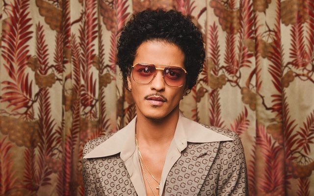 PopBase's tweet photo. Happy 38th birthday to the talented Bruno Mars. https://t.co/CF3QeaWXDT