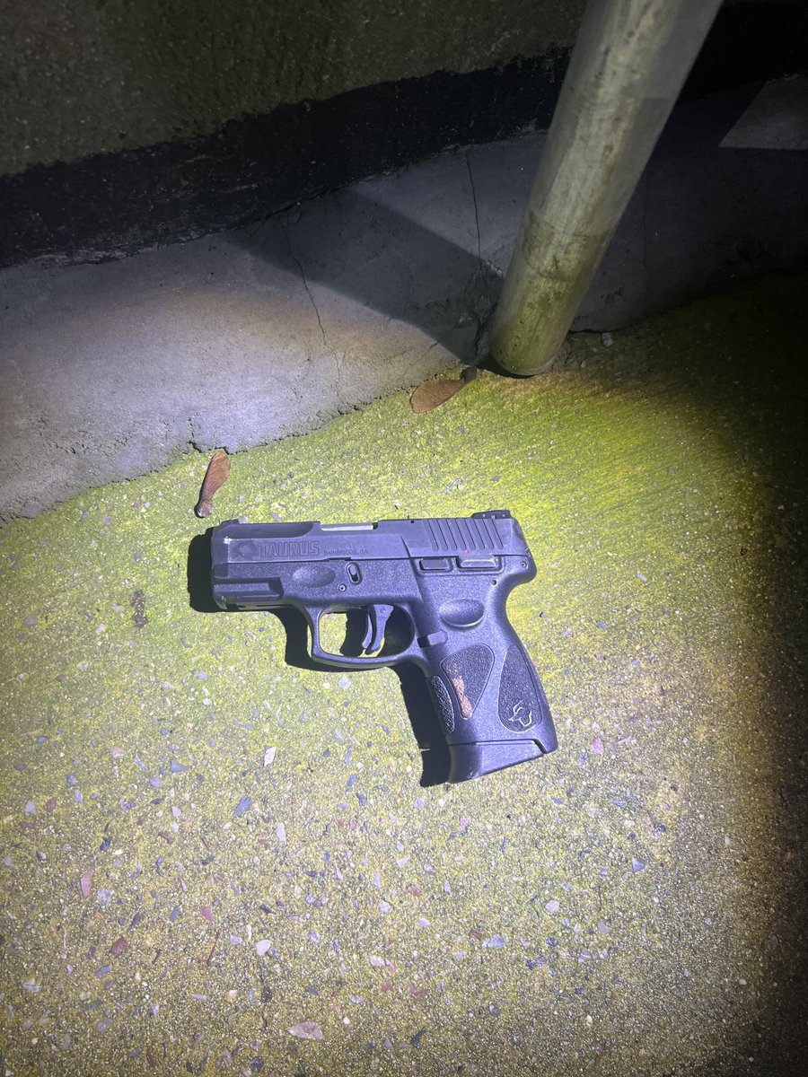 NYPD120Pct's tweet photo. Last night our Public Safety and Field Intelligence Teams got these illegal handguns and made three arrests in separate incidents. #threelessguns https://t.co/Hm2UkmImmJ