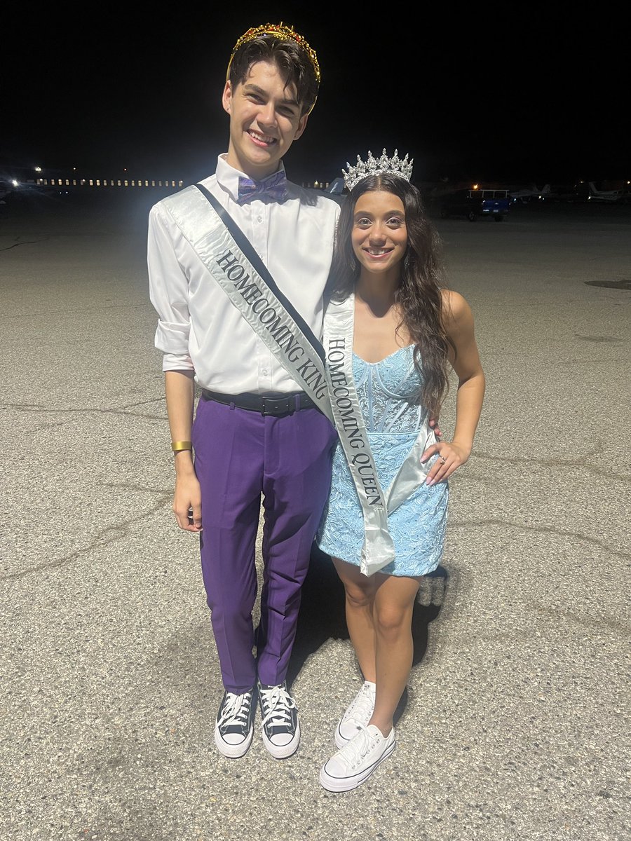 BHSBearcats1's tweet photo. BHS Royalty! https://t.co/lMZyXJEDyl