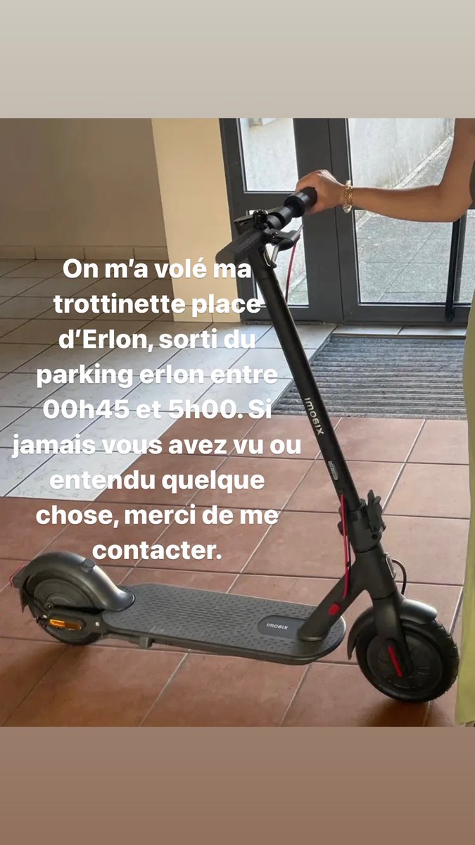 poulezerr's tweet photo. #reims #erlon #trottinette #vol #parkingerlon https://t.co/EYxobOGBsQ