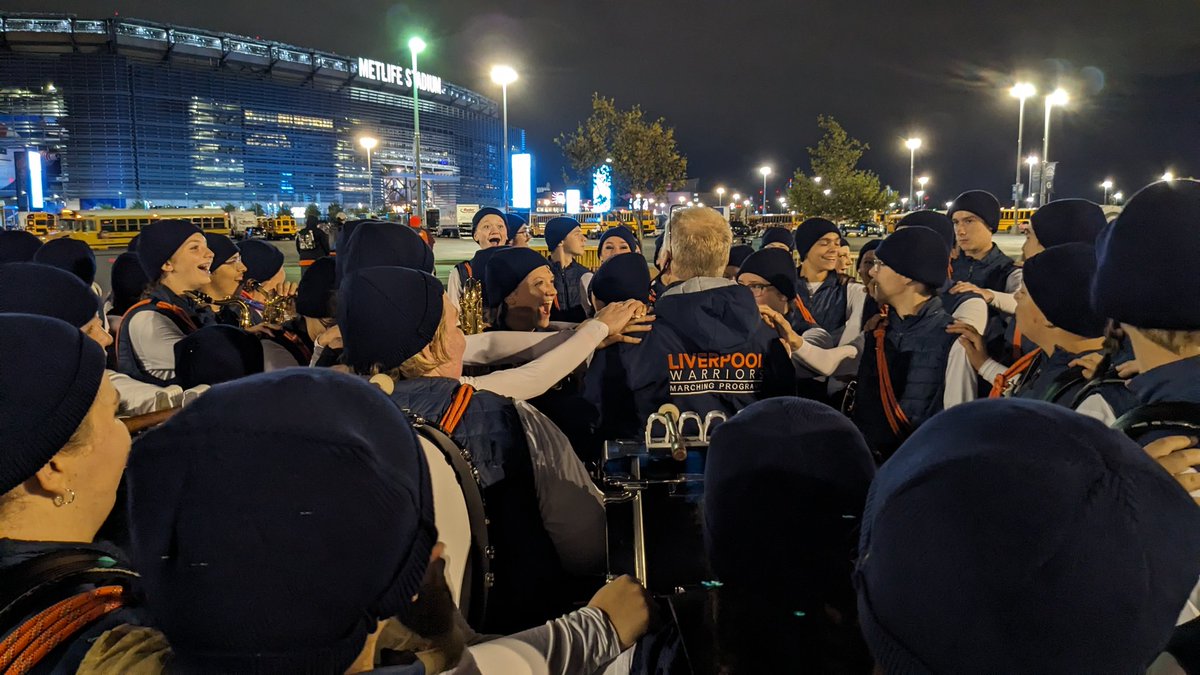 LHS_Marching's tweet photo. Your new @usbands Ludwig Musser Cup 4 Open Champions - Liverpool High School! Also honored to receive all caption awards - Best Percussion, Colorguard, Visual, Music, and Overall Effect 🏆 #thisisliverpool @LCSDFineArts @LCSDOfficial @BrettRWoodcock @MrLawrence_LCSD 🧡💙🗻 https://t.co/NXAZ5rrbek