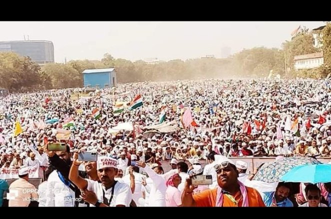 santosh101786's tweet photo. शानदार...
आजाद भारत की सबसे बड़ी रैली

मगर अफसोस
अंधी मीडिया, प्रिंट और इलेक्ट्रॉनिक
किसी को नही दिखी..?

भक्त का चश्मा उतार कर देखो
जो रास्ते में आएगा, वो निपट जायेगा
चाहे मीडिया हो या नेता।।
@aajtak  @ABPNews @ZeeNews @ndtv @HindiNews18 @indiatvnews @RSSorg @nmopsind https://t.co/jTZxVnvlTw