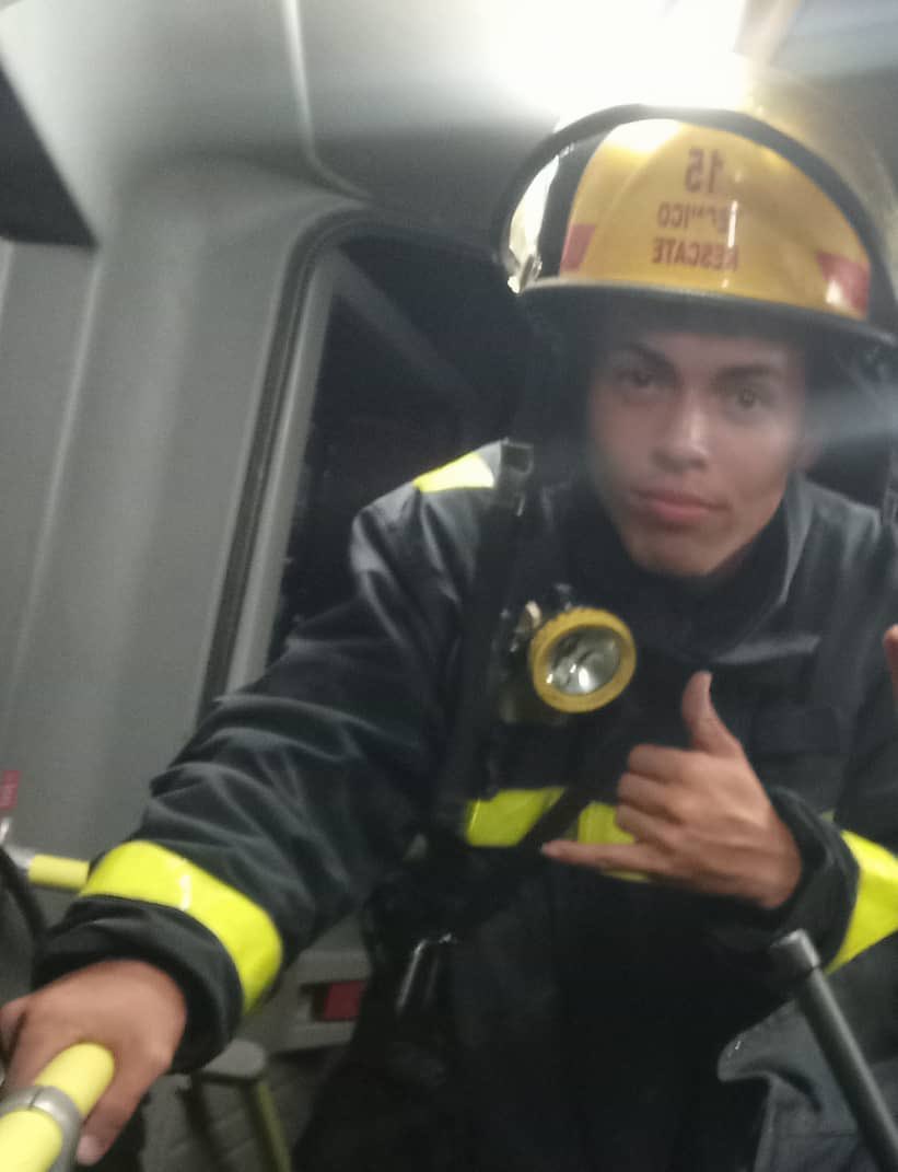 Este joven Rescatista con solo 23 años será recordado hoy y siempre por el pueblo Cubano pusieron en alto los valores de un joven Revolucionario.
<a href="/Cubacooperabol2/">Brigada Médica 🇨🇺 Bolívar🇻🇪</a>
<a href="/cubacooperave_C/">Misión Médica Cubana En Carabobo</a>
<a href="/cubacooperaveCO/">Estado Cojedes</a>
#Cuba
#CubaPorLaVida