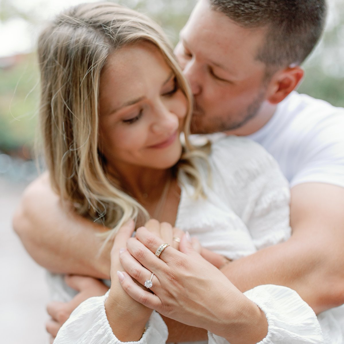 JosephsJewelers's tweet image. Congratulations to our stunning #JosephsCouple, Meredith &amp;amp; Austin, on this beautiful milestone in their love story. 💎❤️
Cheers to a lifetime of happiness and cherished memories! 🥂💕 #EngagementGoals  #JosephsJewelers 
Photo Credit: Meredith Diamond Photography
