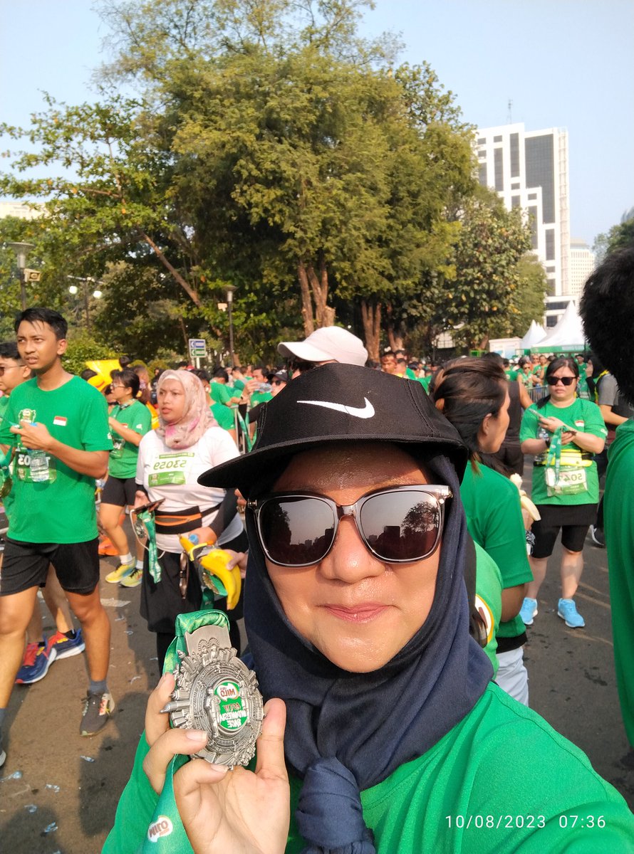 bundafatihnaura's tweet photo. alhamdulillah, 5KM finisher πββοΈπββοΈπββοΈπββοΈπββοΈ #5Krunner #MiloRun https://t.co/aFtVRuxFNT