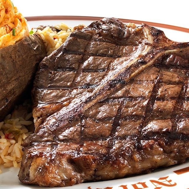 northwoodsinnsg's tweet image. How about a big, juicy, perfectly grilled #PorterhouseSteak tonight? You know you want one. We got you covered. Or check out our #DineLARestaurantWeek #PrixFixe menus, available thru Oct 20. 🖥️ buff.ly/3Sq0BuL #Clearmans @NorthWoodsInnSG #SanGabriel #Steak #DineLA