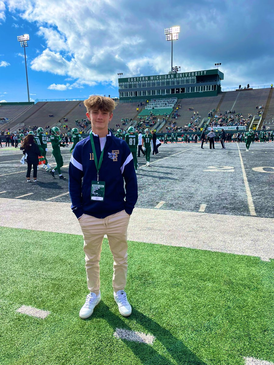 Drew Ross tweet media